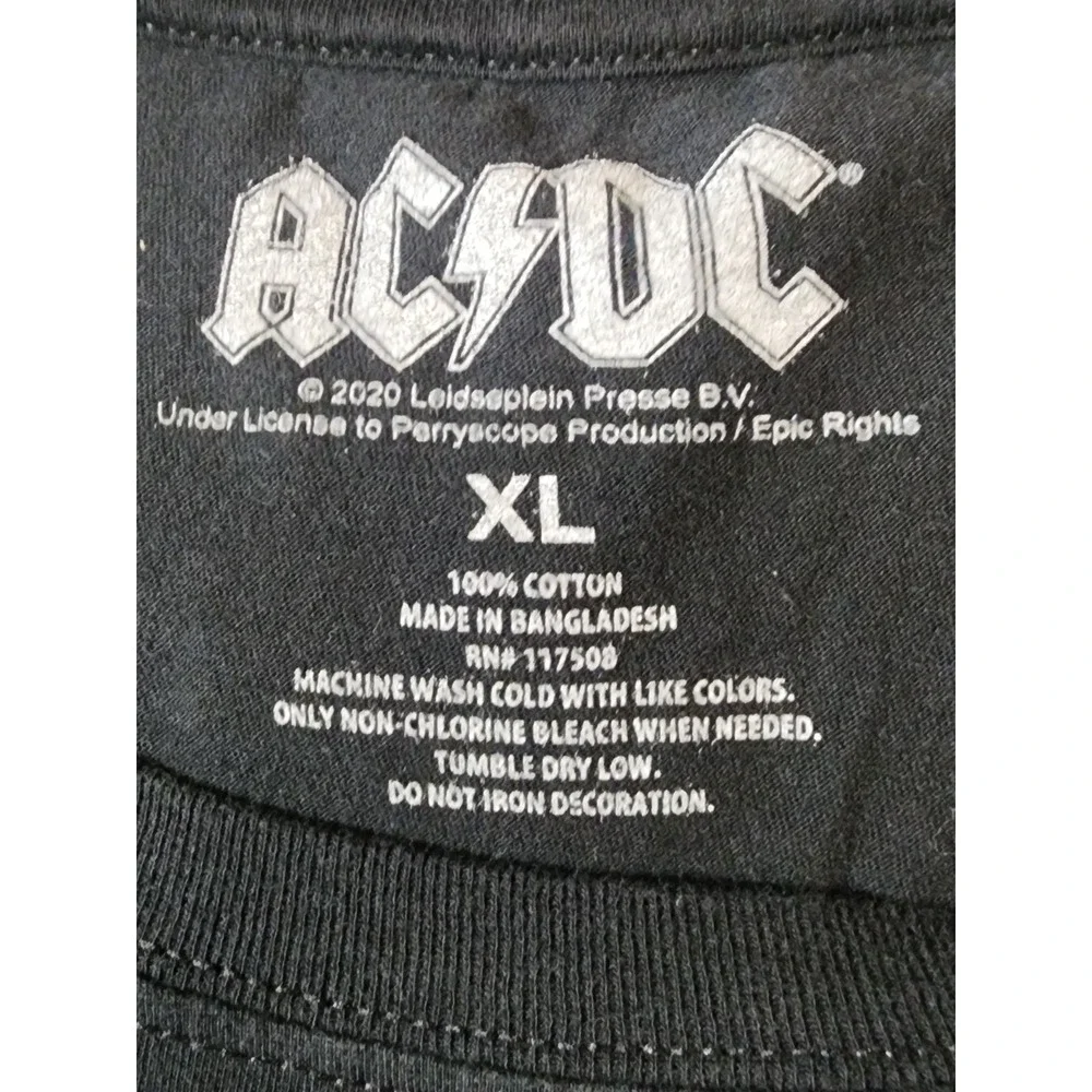 ACDC Highway To Hell Men's T-Shirt, Size XL, Short Sleeve, Black, Band Tee